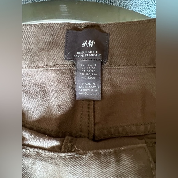 💥🔥H&M regular fit coupe standard 🔥💥 - Picture 2 of 5